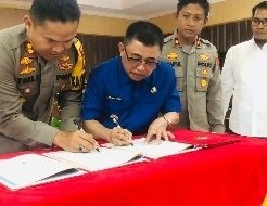 Sepakat Perangi Narkoba, Polres Majene Dan Pemerintah kabupaten Majene Gelar Penandatanganan MOU