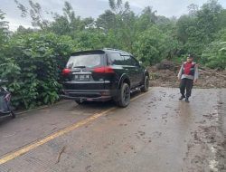 Longsor di Jalan Poros Bonehau-Mamasa, Masyarakat Diminta Waspada