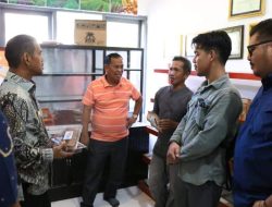 Pjs. Bupati Majene H. Habibi Azis, S.STP., MM Kunjungi Pengelolaan UMKM di Puawang