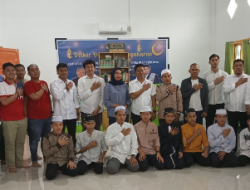 Kesederhanaan Polisi Majene saat Berbagi Berkah Tahfidz Quran