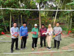 Masyarakat Desa Lambanan Sulap TPA Jadi Lapangan Voli