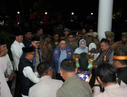 SDK-JSM Tiba di Sulbar, Sahur di Polman dan Salat Subuh di Majene: Suhardi Ajak Saling Mendoakan untuk Sulbar Lebih Baik