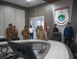 Hari Pertama Ngantor, SDK dan Wagub, Salim S Mengga Disambut ASN Pemprov Sulbar