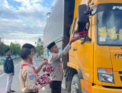 Berbagi Takjil, Raih Pahala Setara yang Berpuasa