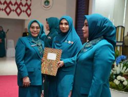 Dikukuhkan Sebagai Ketua TP-PKK Sulbar, Harsinah Suhardi Tekankan Program Prioritas