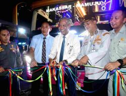 Lepas Angkutan Mudik Lebaran, Plh. Sekda Provinsi Harap Berikan Pelayanan Terbaik dan Jamin Keselamatan Penumpang