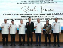 Tingkatkan Akuntabilitas, Gubernur Sulbar Serahkan Laporan Keuangan ke BPK