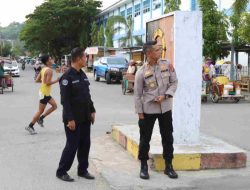 Kapolres Majene Memantau Dan Monitoring Personel Polres Majene Yang Melaksanakan Pengamanan Dalam Aktifitas Masyarakat.