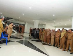 Wagub Sulbar Sidak OPD: Cleaning Service Sama Pentingnya dengan Kepala Bagian, Bekerjalah Sungguh-Sungguh
