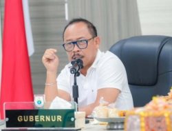 Gubernur Sulbar Kerja di Hari Libur, Pastikan Proses Job Fit 22 Pejabat Berjalan Lancar Selesaikan Proses Administrasinya