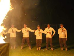 Api Unggun dan Renungan Malam, Gubernur SDK Serukan Kepemimpinan Berbasis Harapan di Retreat Pemprov Sulbar