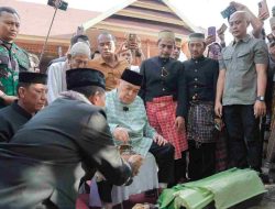 Wagub Sulbar Buka Festival Keris dan Badik: Dorong Generasi Muda Lestarikan Budaya Lokal