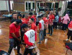 Tawa, Kejutan, dan Kebersamaan Warnai Lomba 17 Agustusan di Rujab Wagub Sulbar