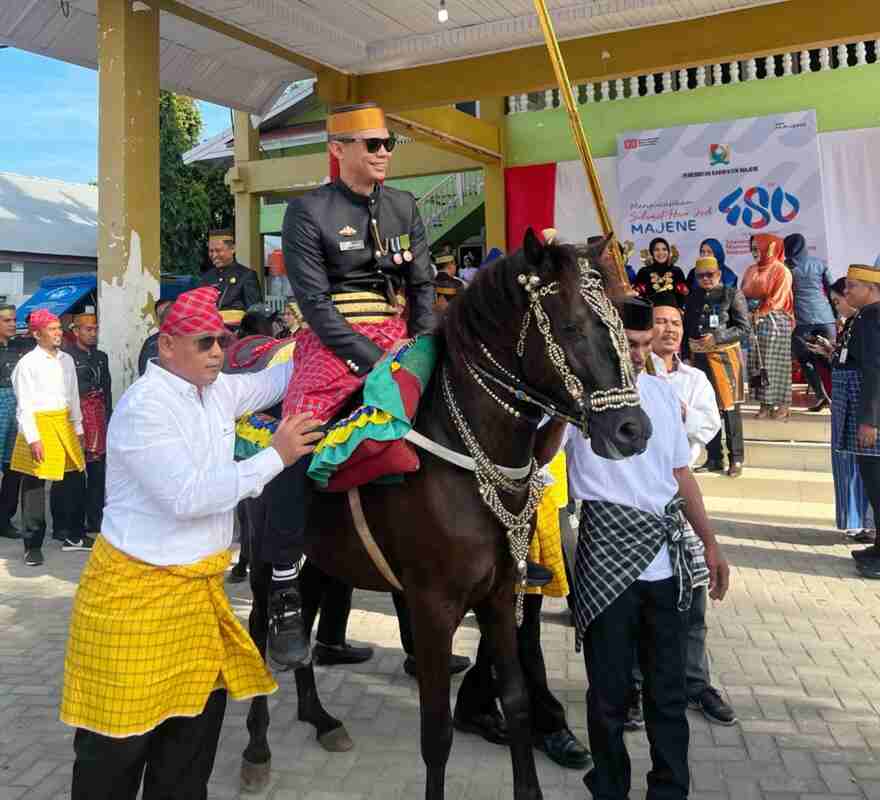 Kapolres AKBP Muhammad Amiruddin. S. I. K Tunggangi kuda Pattuddu