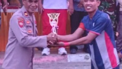 Polsek Malunda Kawal Ketat Final Sepak Bola HUT RI ke-80, Putra Jaya Kayuangin FC Juara Lewat Drama Adu Penalti