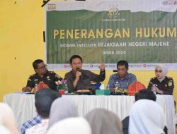 Kejari Majene Gelar Penerangan Hukum di Pamboang: Tekankan Pentingnya Pencegahan Penyimpangan Dana Desa