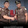 Kejari Majene Lantik Muhammad Aslam Fardhyllah, S.H. Sebagai Kepala Seksi Intelijen yang Baru