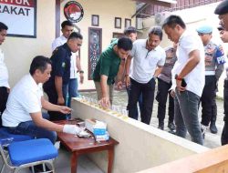 Sikat Narkoba dari Dalam, Wakapolres Majene Pimpin Tes Urin Mendadak Personel
