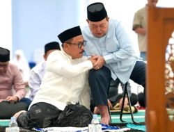 Doa dan Zikir Akhir Tahun, Gubernur Sulbar Ajak Refleksi Diri dan Jaga Keseimbangan Lingkungan — Salurkan Bantuan Rp1,278 Miliar untuk Korban Bencana Sumatera