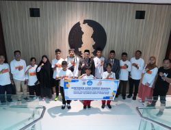 Sekda Sulbar Lepas Kontingen O2SN, Minta Atlet Tampil Maksimal
