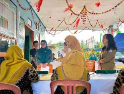 DKPPKB Sulbar Nilai Kader Fathiani, Kader Berprestasi di Posyandu Harapan Desa Sarude