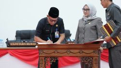 TAPD Sulbar Dampingi Sekda Hadiri Rapat Paripurna Persetujuan Bersama Perubahan APBD 2026