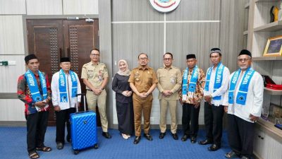 Karo Pemkesra Ikuti Pelepasan Ibadah Umroh Para Imam Masjid