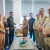 Karo Pemkesra Dampingi Gubernur SDK Serahkan Nama Cawagub Sulbar
